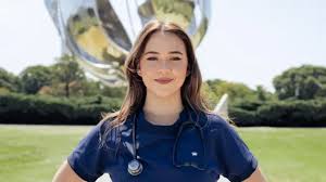 <strong>Andrea Reus</strong>